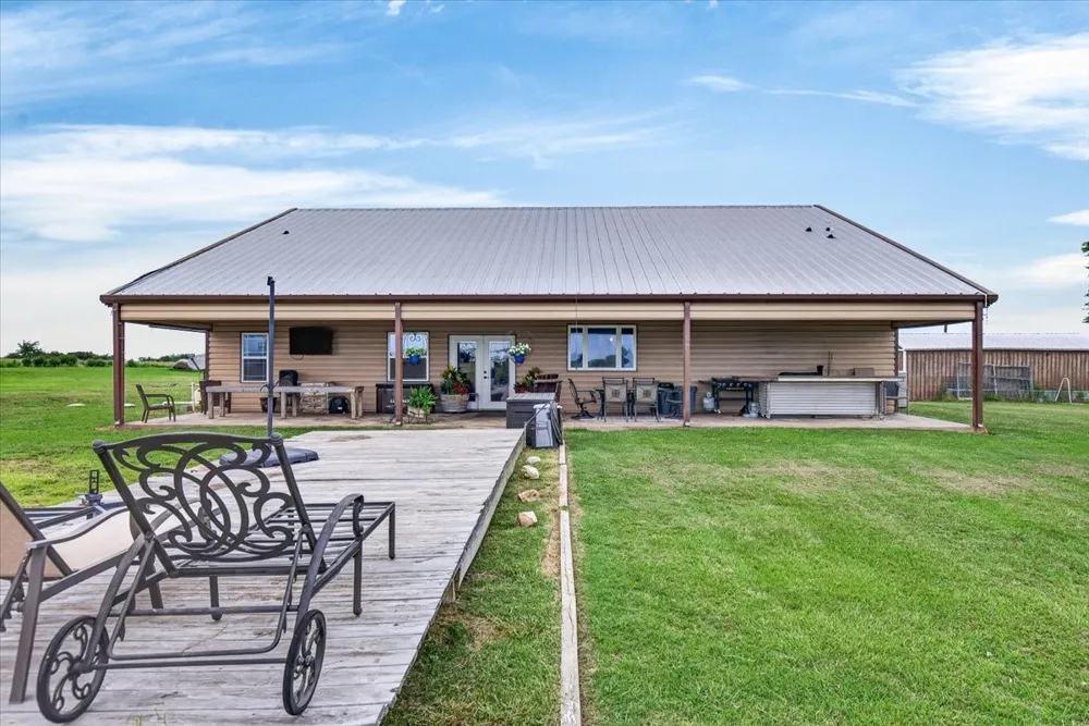638 Vz County Road 2807 Mabank, TX 75147