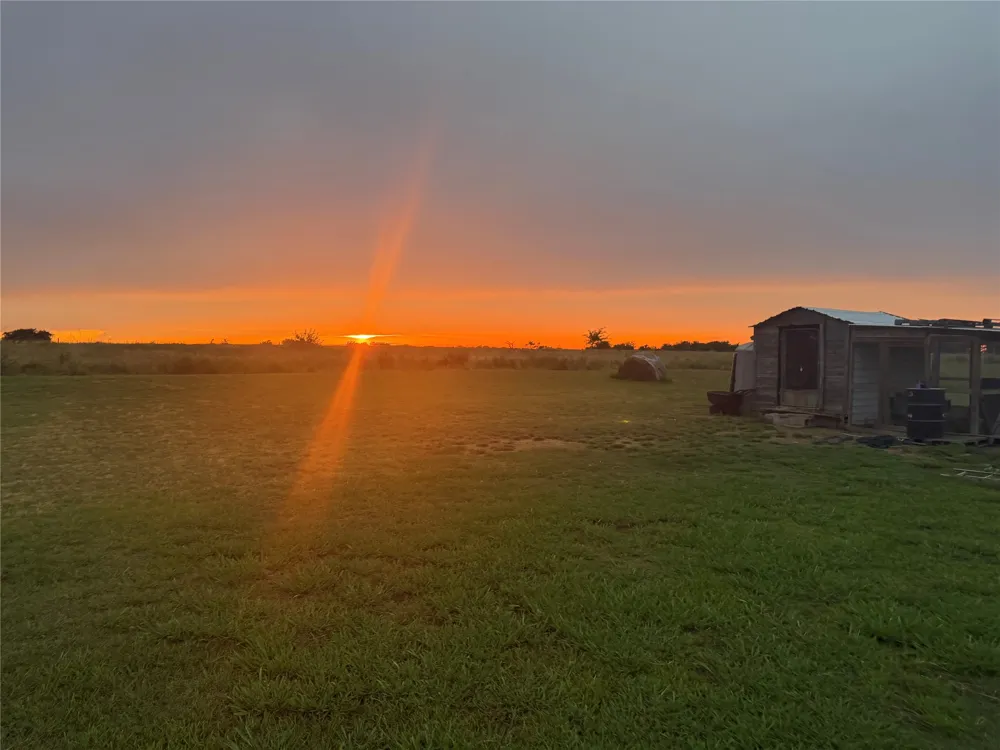 638 Vz County Road 2807 Mabank, TX 75147