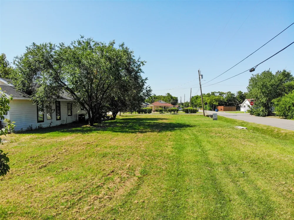 302 S New Mexico Street Celina, TX 75009