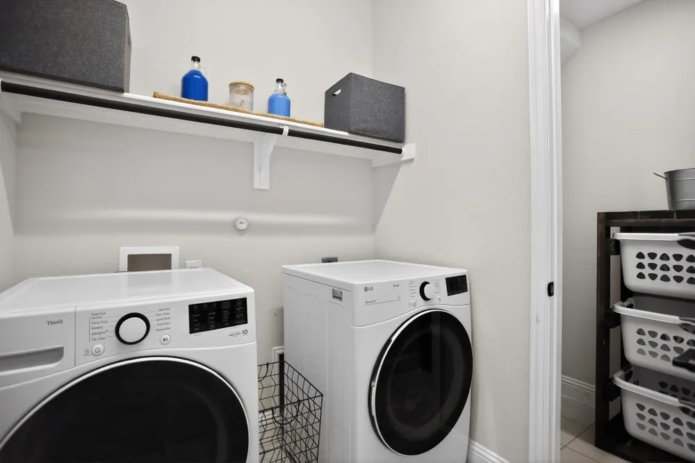 3512 Ithaca Street Corinth, TX 76208
