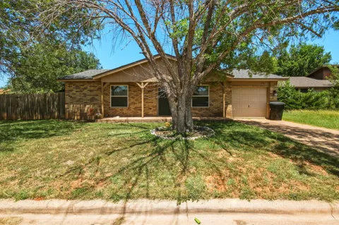 873 Presidio Drive