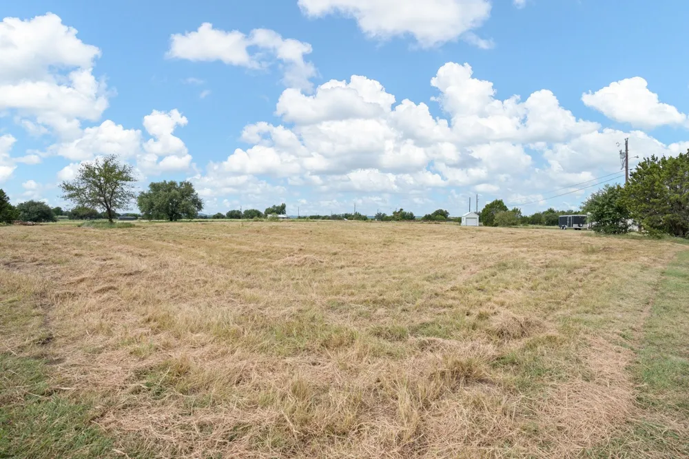 1272 Ronald Road Glen Rose, TX 76043