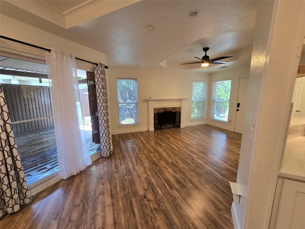 8502 Hawthorne Street Frisco, TX 75034