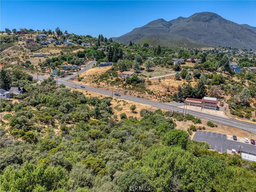 9760 State Highway 281 Kelseyville, CA 95451