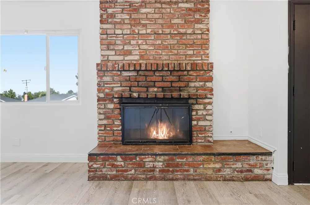 2511 Spring Meadow Highland, CA 92346