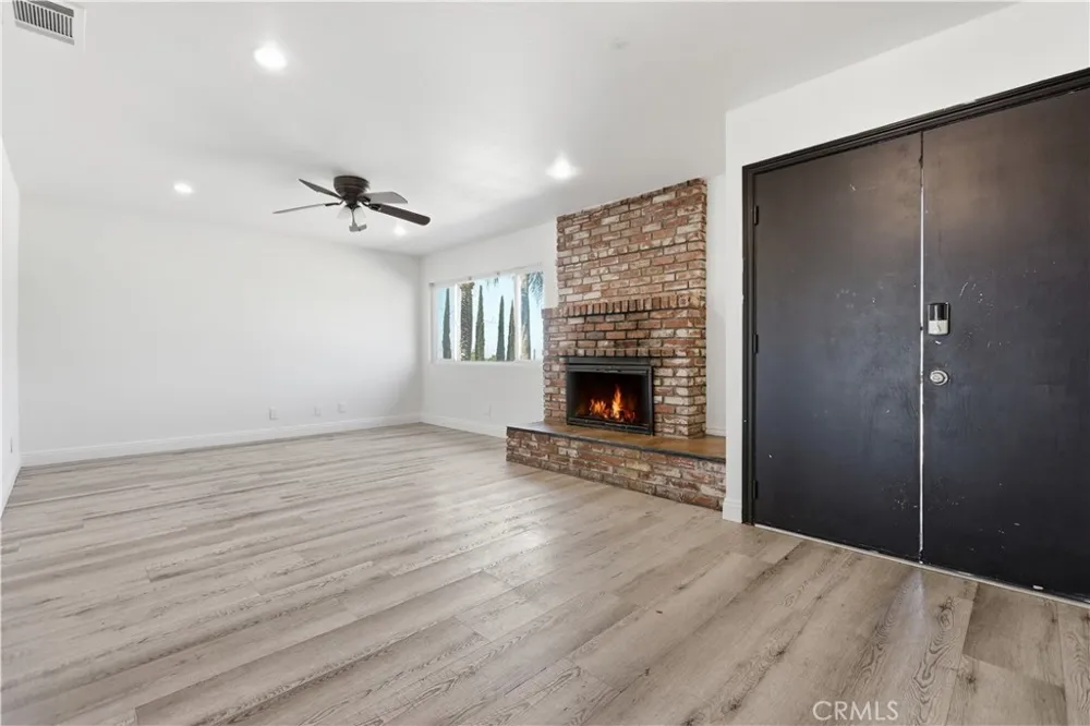 2511 Spring Meadow Highland, CA 92346