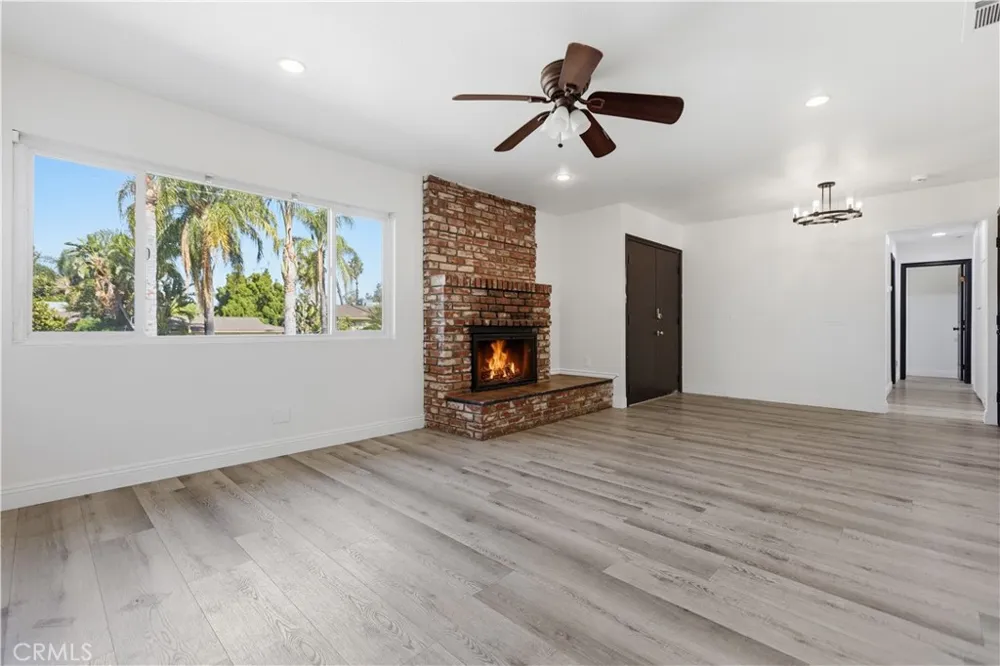 2511 Spring Meadow Highland, CA 92346