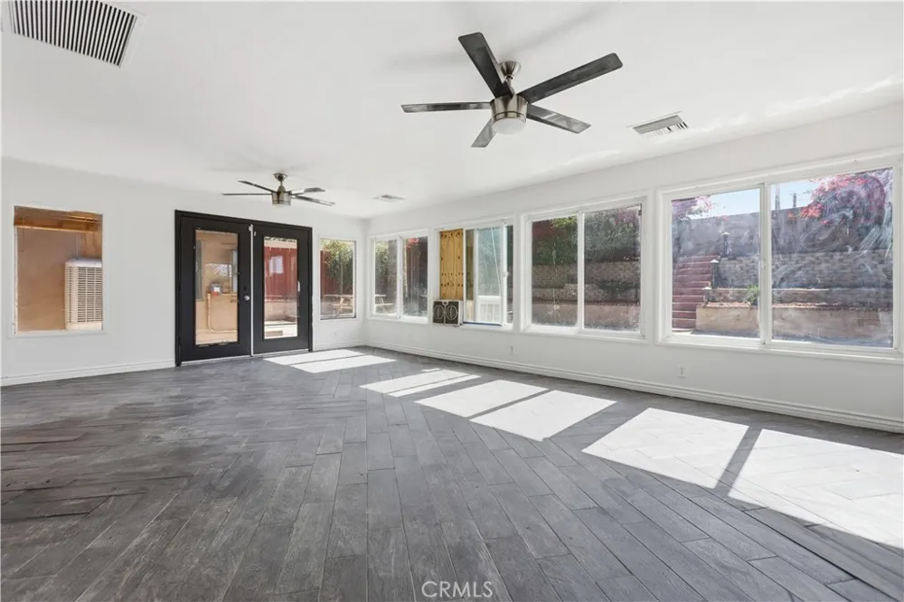 2511 Spring Meadow Highland, CA 92346
