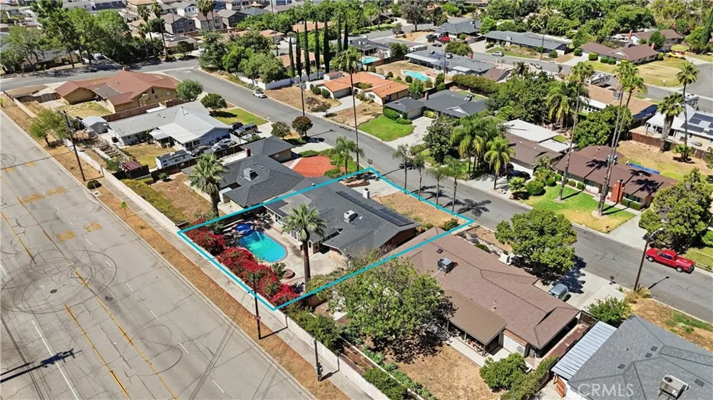 2511 Spring Meadow Highland, CA 92346