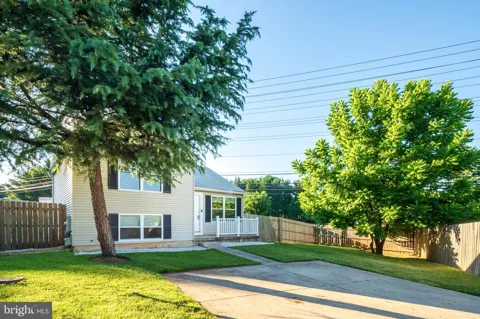 1003 BERKLEY DRIVE