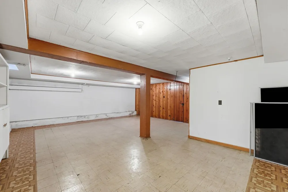 309 5th Avenue SE Melrose, MN 56352