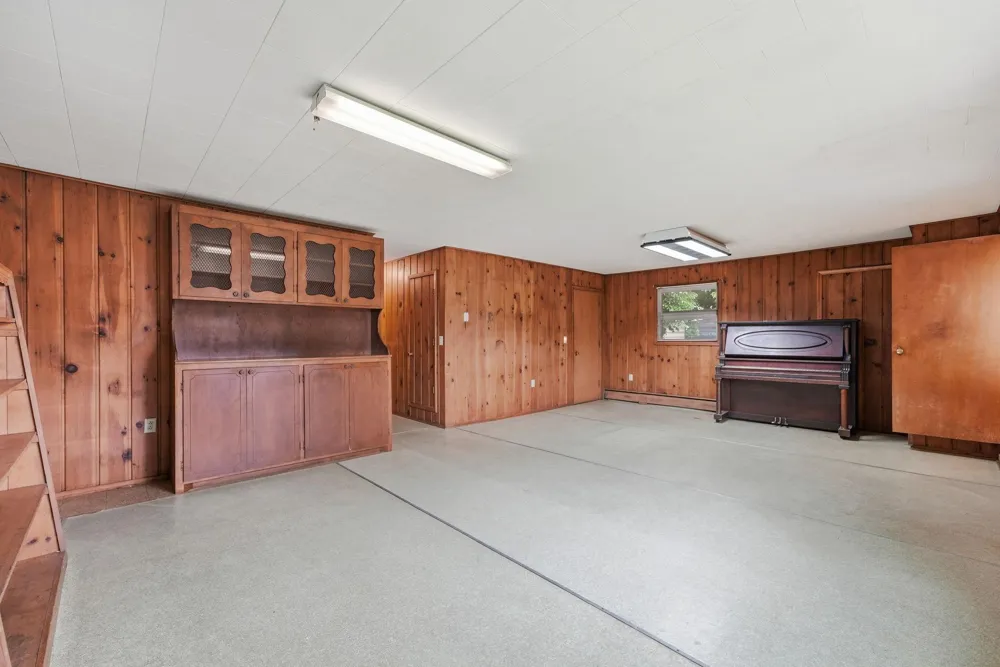 309 5th Avenue SE Melrose, MN 56352
