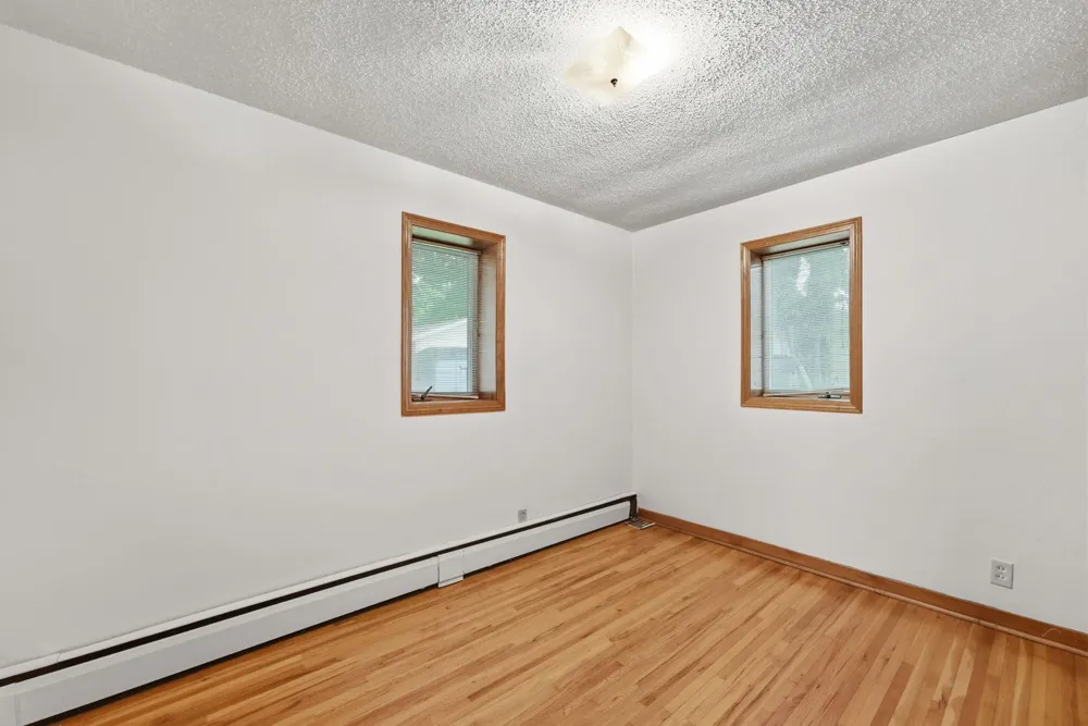 309 5th Avenue SE Melrose, MN 56352