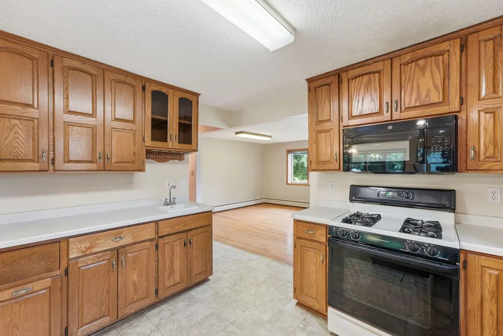 309 5th Avenue SE Melrose, MN 56352