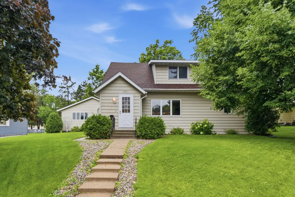 309 5th Avenue SE Melrose, MN 56352