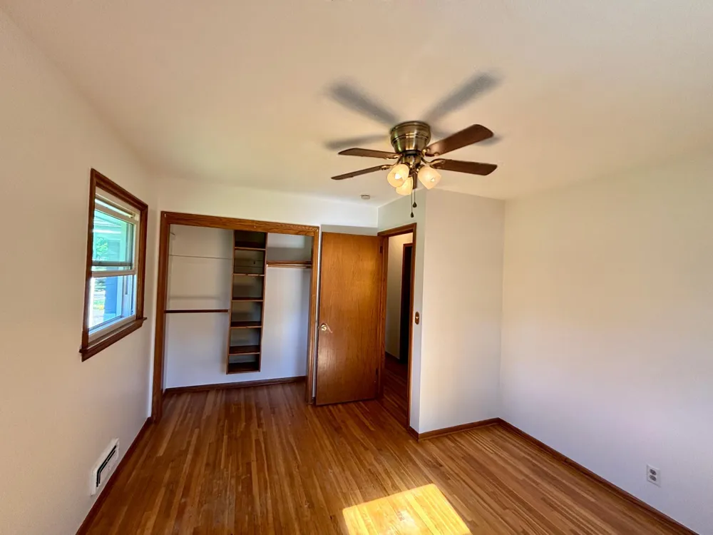 9010 60 1/2 AVENUE New Hope, MN 55428
