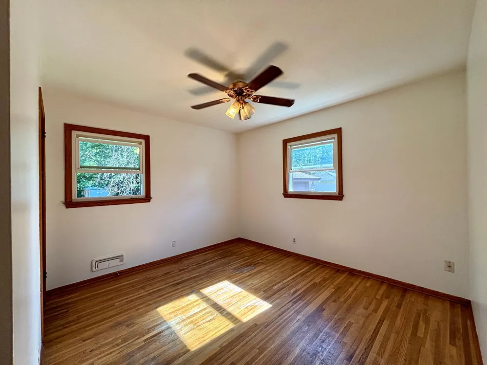 9010 60 1/2 AVENUE New Hope, MN 55428
