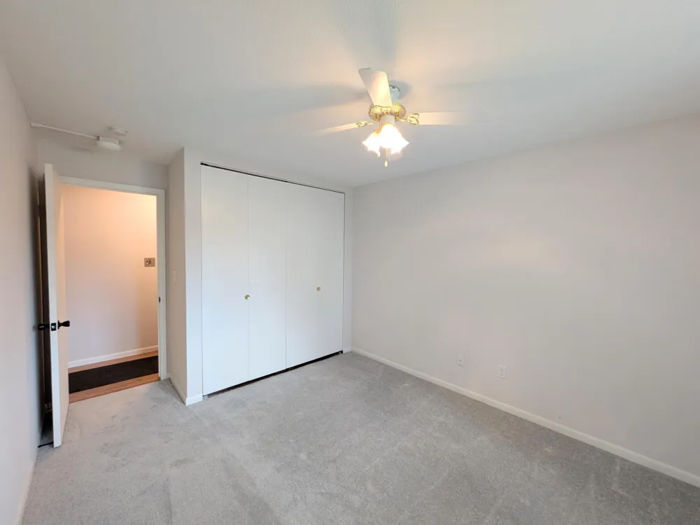 4387 Wilshire Boulevard #106 Mound, MN 55364