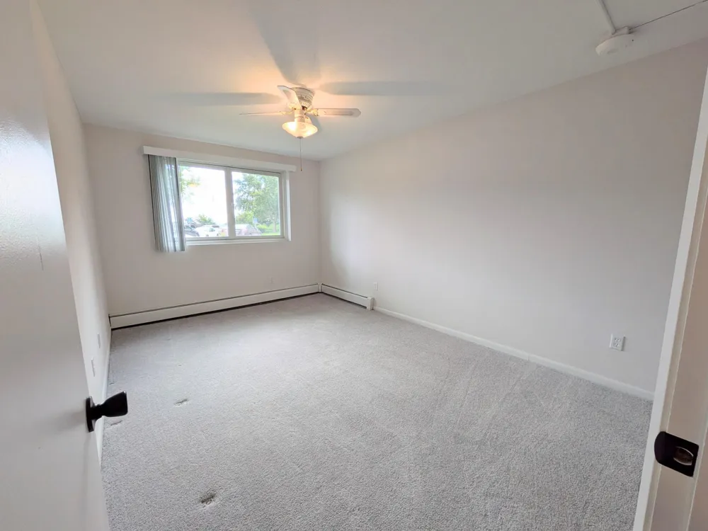 4387 Wilshire Boulevard #106 Mound, MN 55364