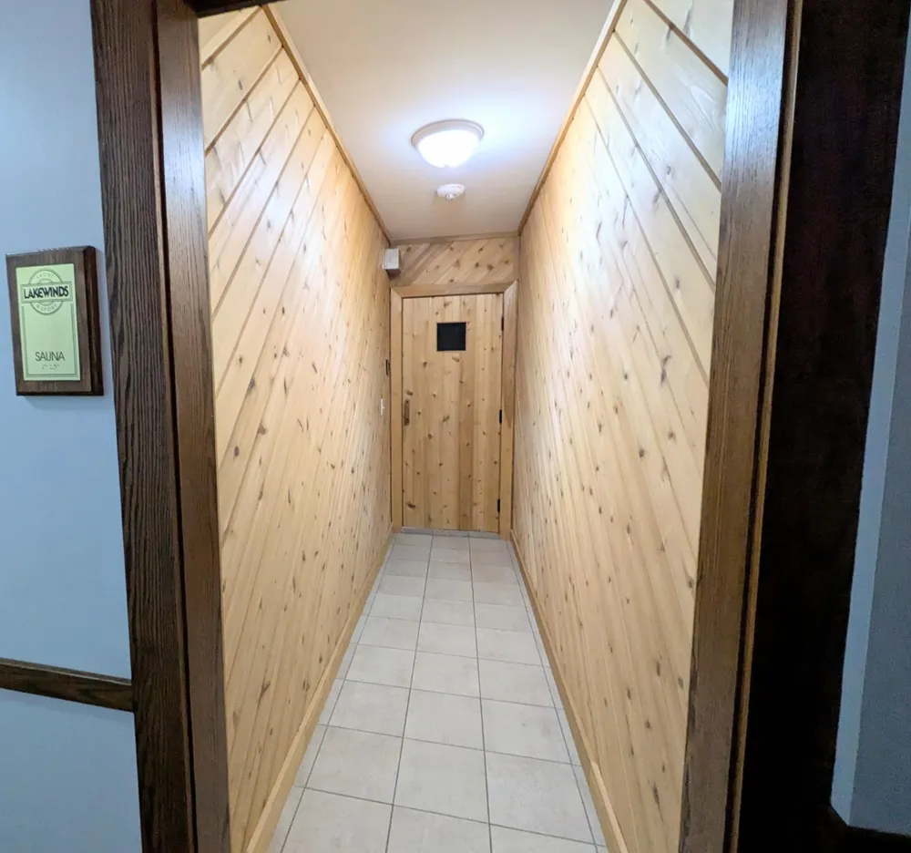 4387 Wilshire Boulevard #106 Mound, MN 55364