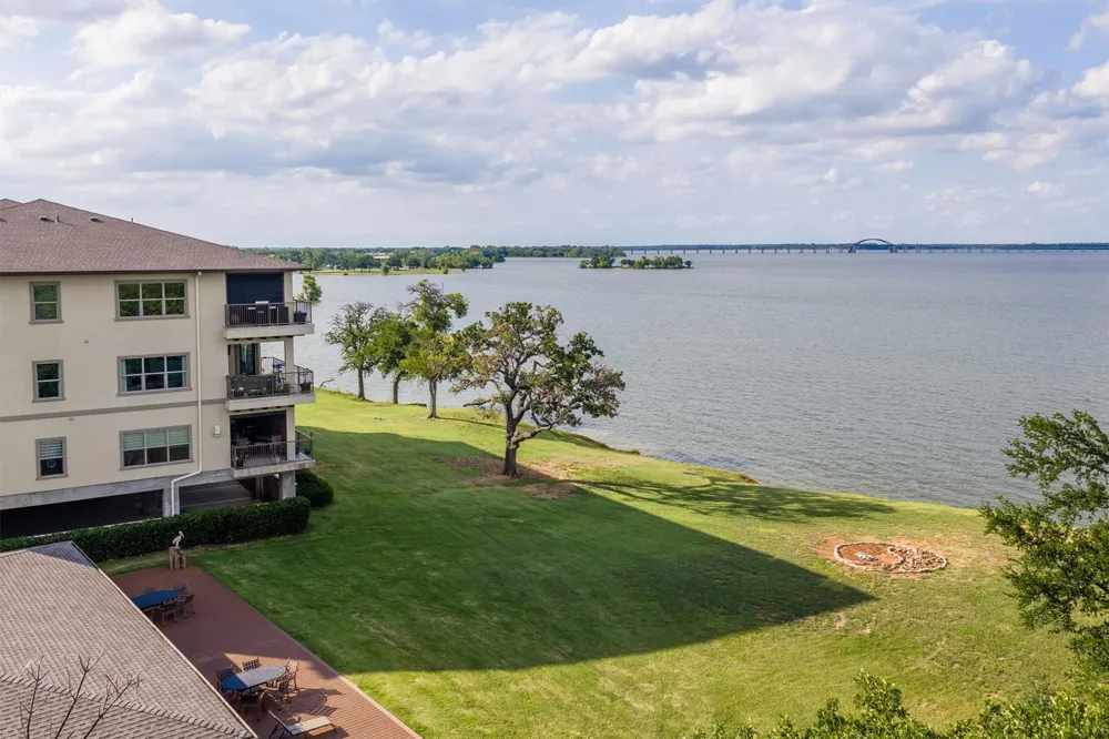500 Waters Edge Drive #313 Lake Dallas, TX 75065