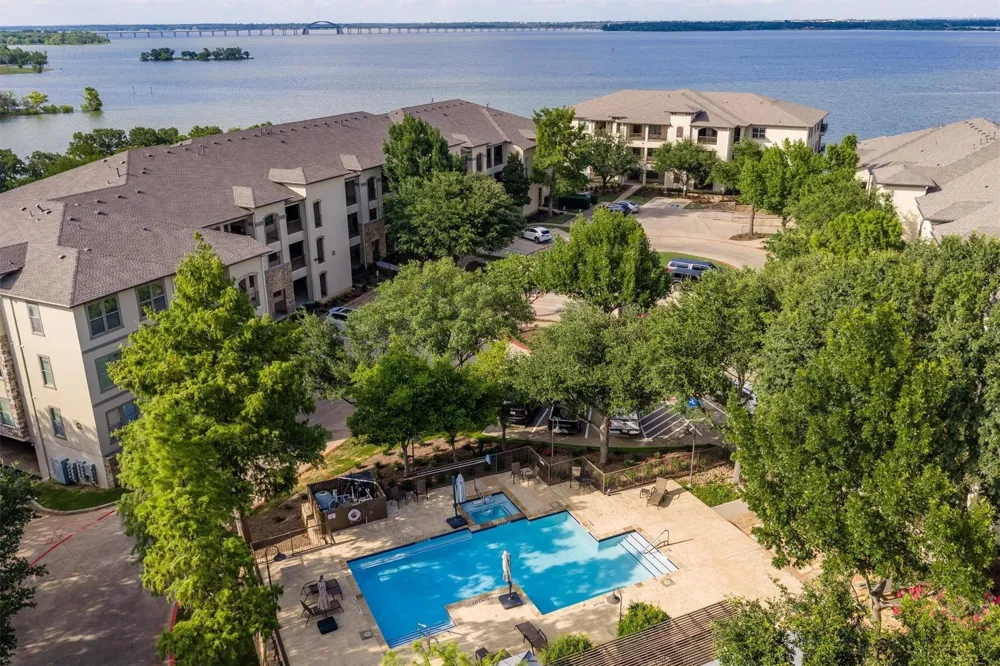 500 Waters Edge Drive #313 Lake Dallas, TX 75065