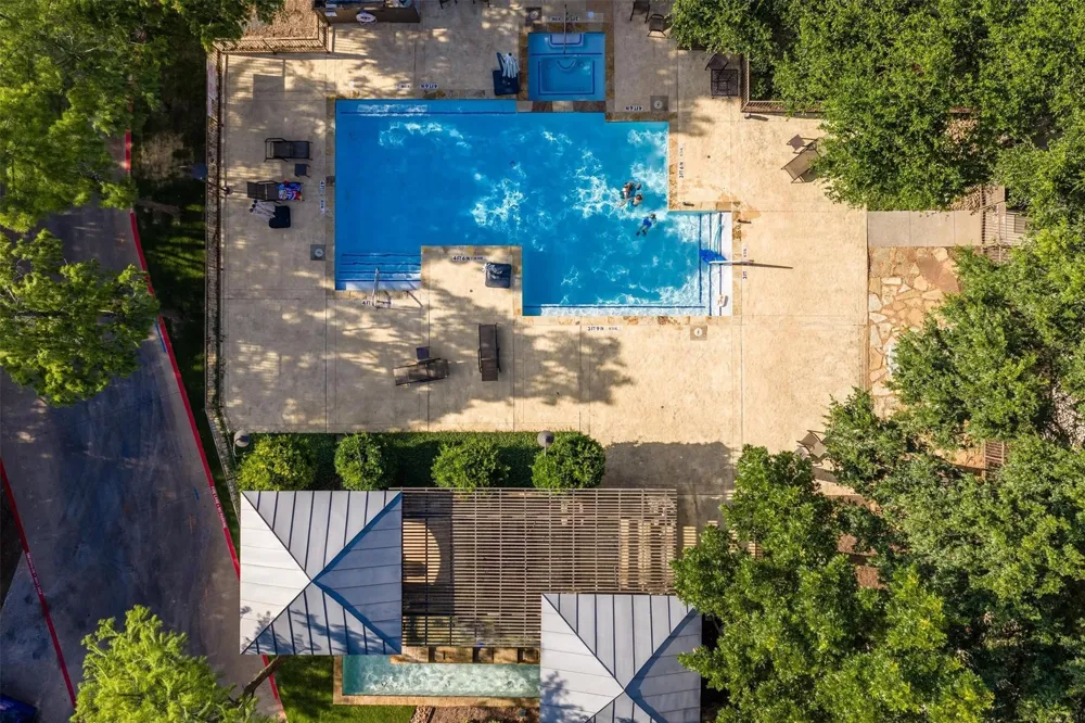 500 Waters Edge Drive #313 Lake Dallas, TX 75065