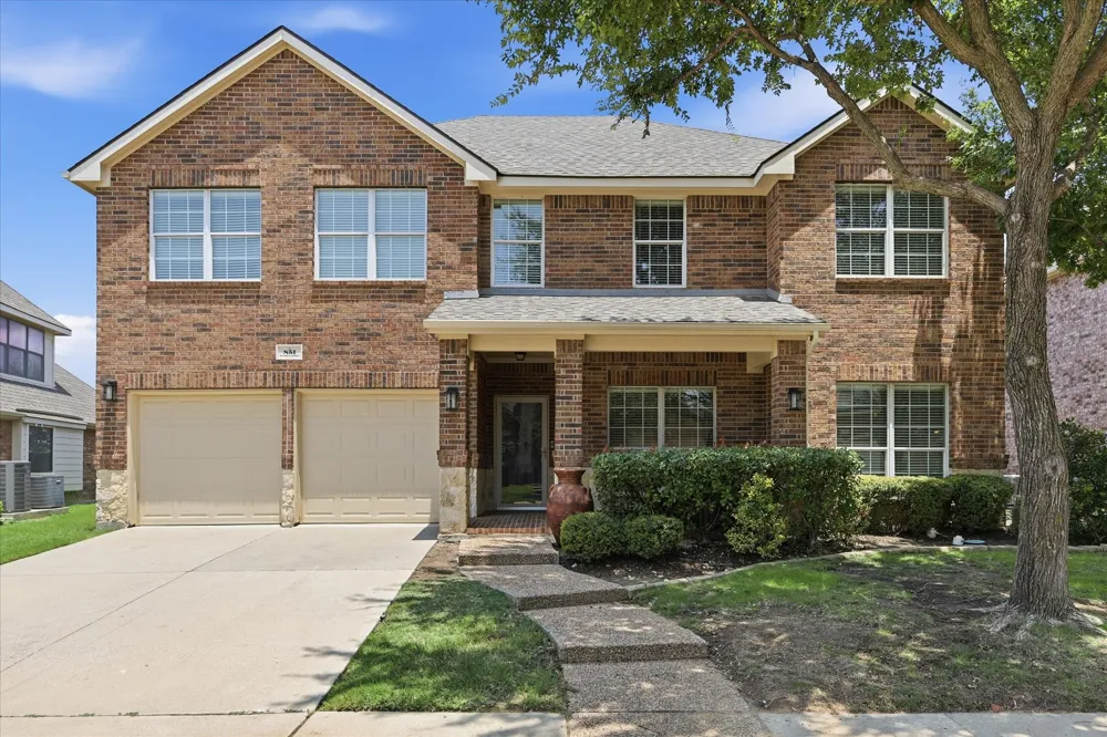 851 Branch Crossing Lantana, TX 76226