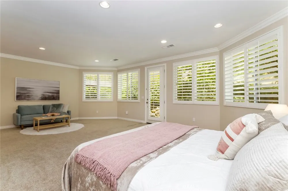24802 Greensbrier Drive Stevenson Ranch, CA 91381
