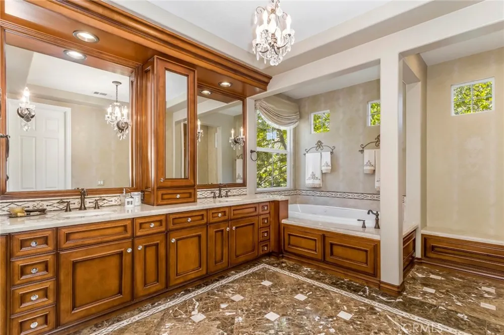 24802 Greensbrier Drive Stevenson Ranch, CA 91381