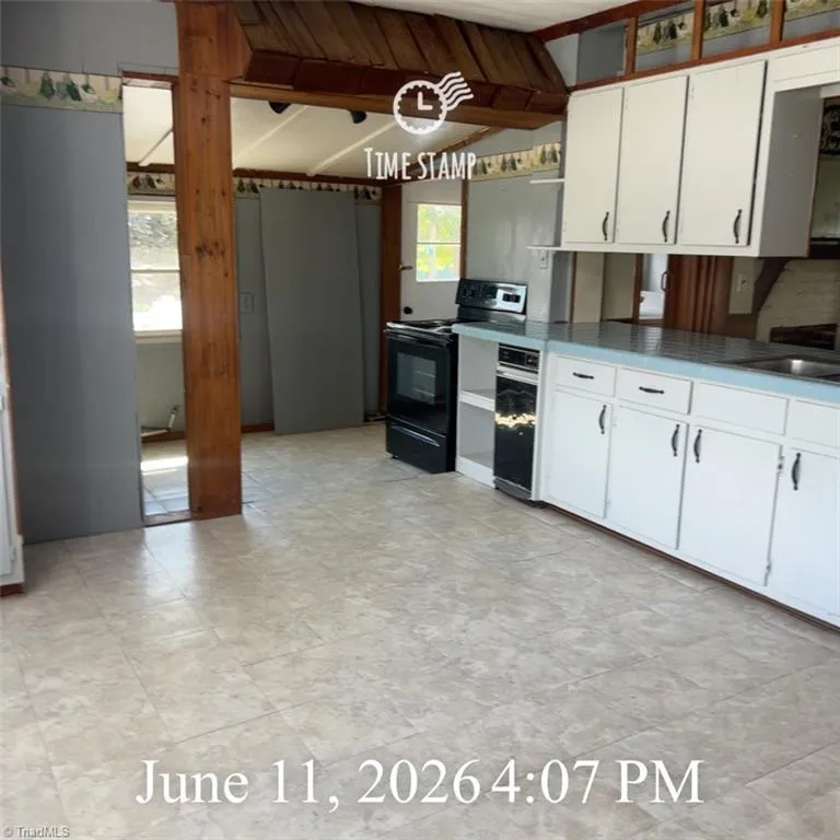 4470 Burton Road Thomasville, NC 27360
