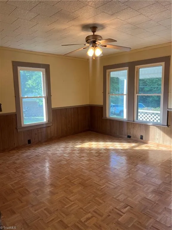 4470 Burton Road Thomasville, NC 27360