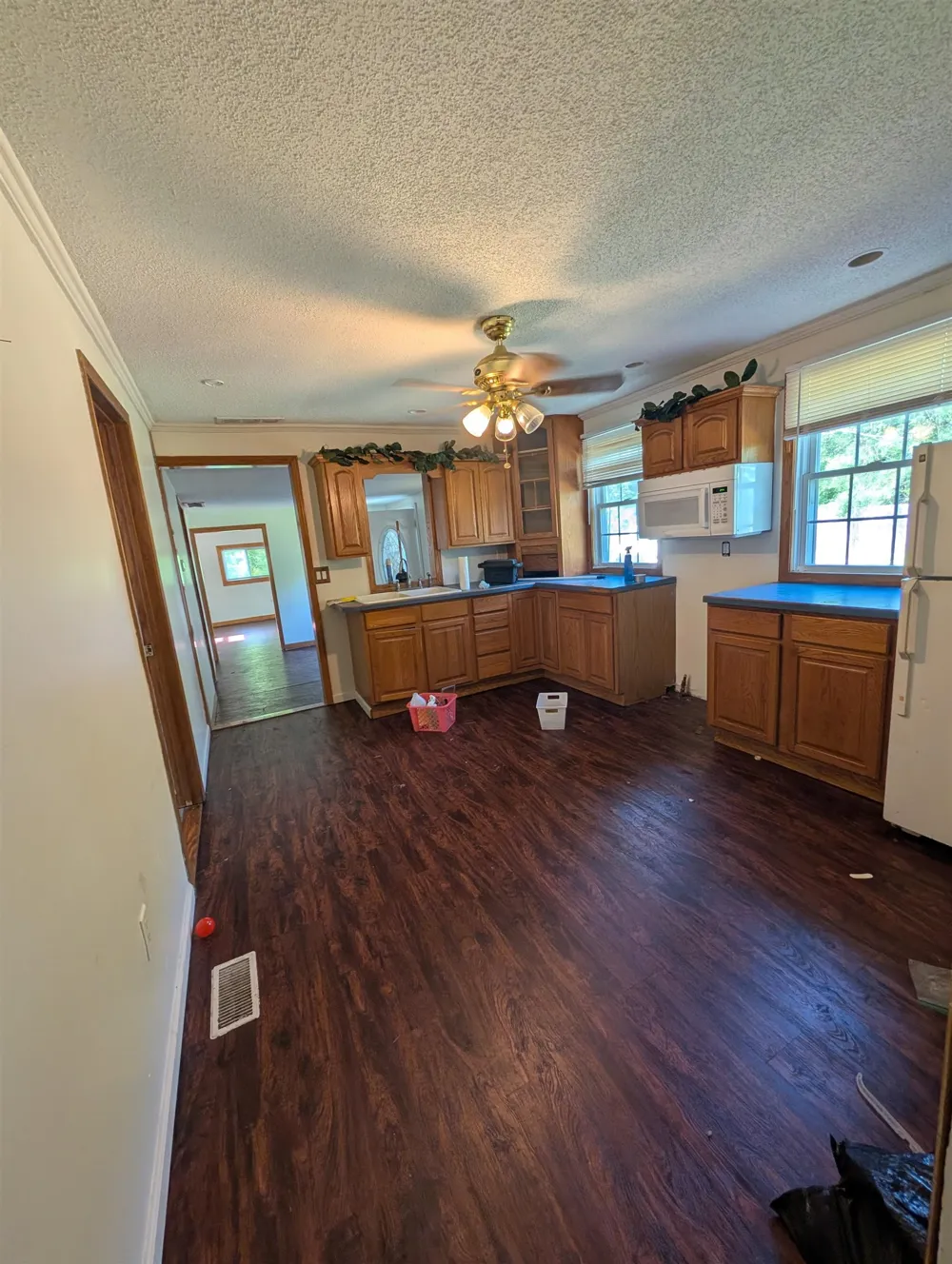 2286 California Avenue Bridgeport Charter Township, MI 48601