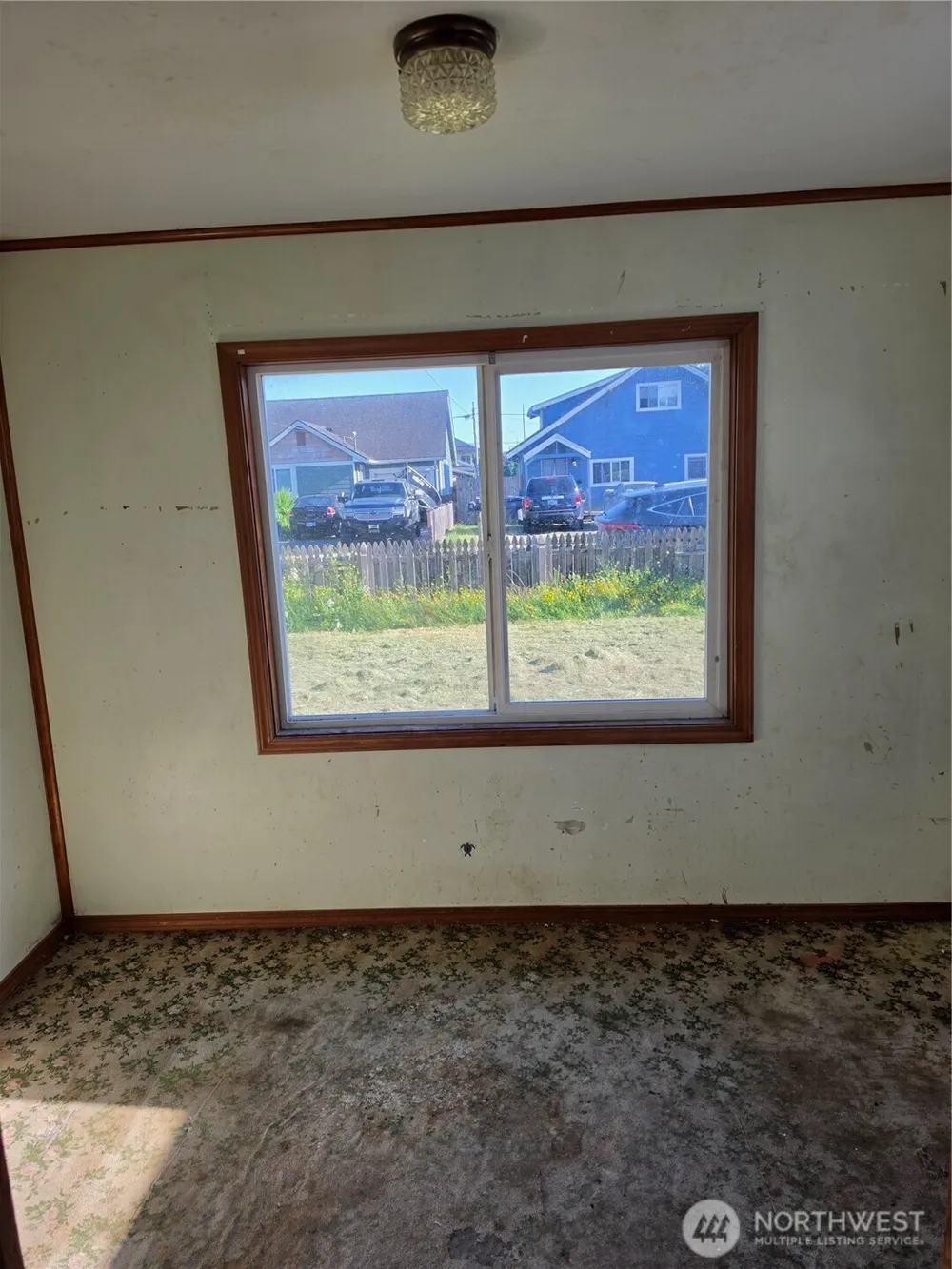 1518 W 1st Street Aberdeen, WA 98520