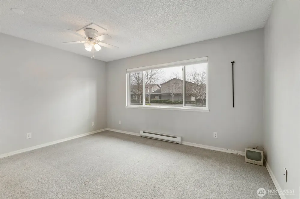 21925 7th Avenue S #101 Des Moines, WA 98198