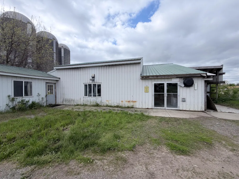 8375 S Stony Lake Road Jackson, MI 49201
