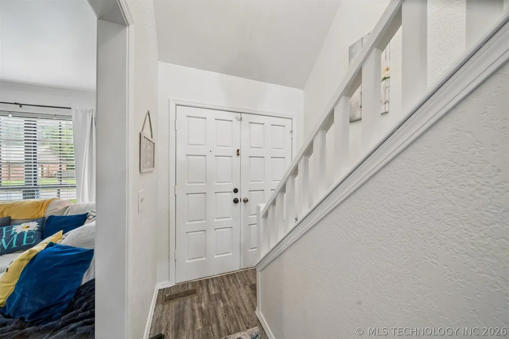 1011 Forest Place Jenks, OK 74037