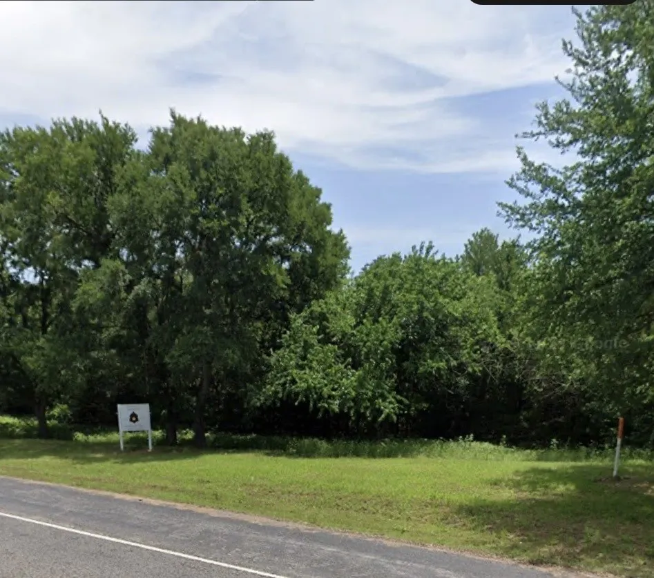 515 HAYES STREET Savoy, TX 75479