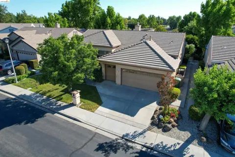 1941 Jubilee Drive