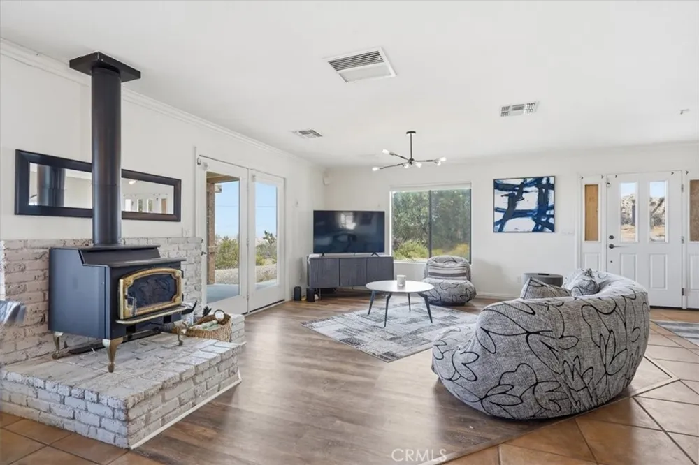 7818 Rockwood Road Joshua Tree, CA 92252