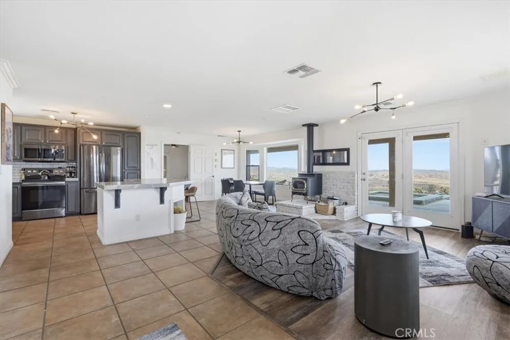 7818 Rockwood Road Joshua Tree, CA 92252
