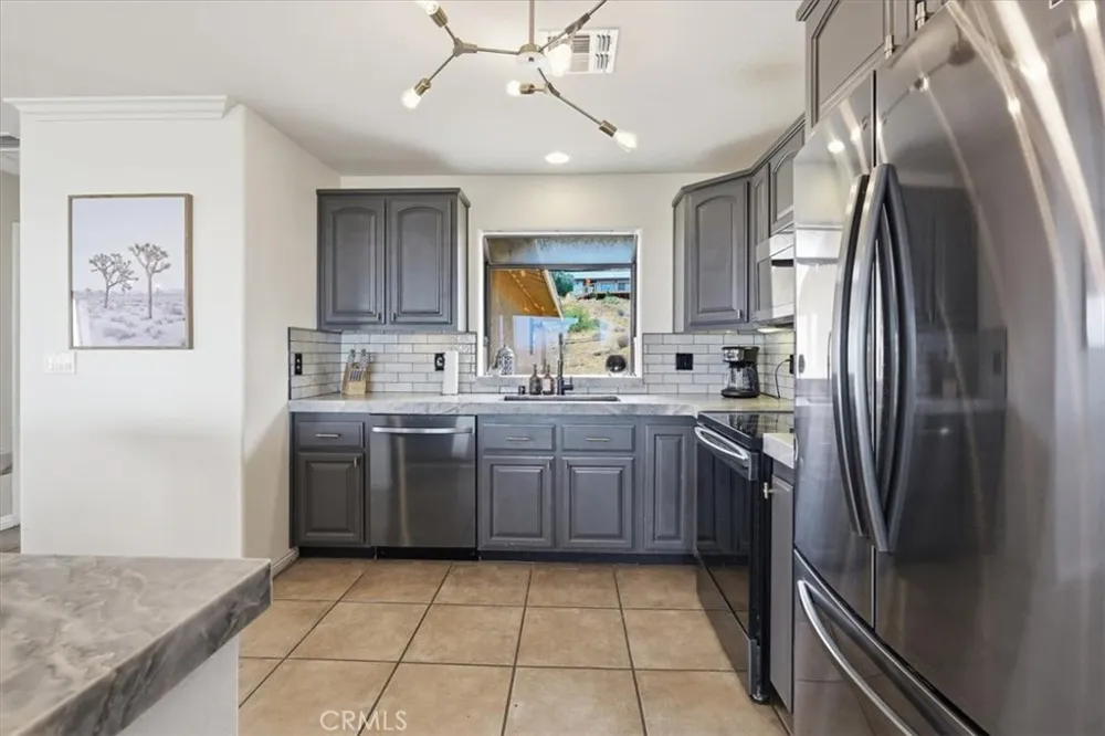 7818 Rockwood Road Joshua Tree, CA 92252