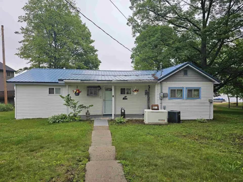 662 Lakeview Drive