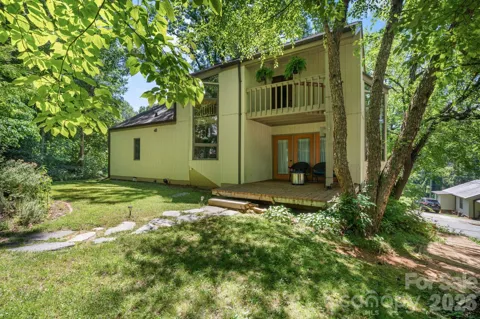 705 West Union Street