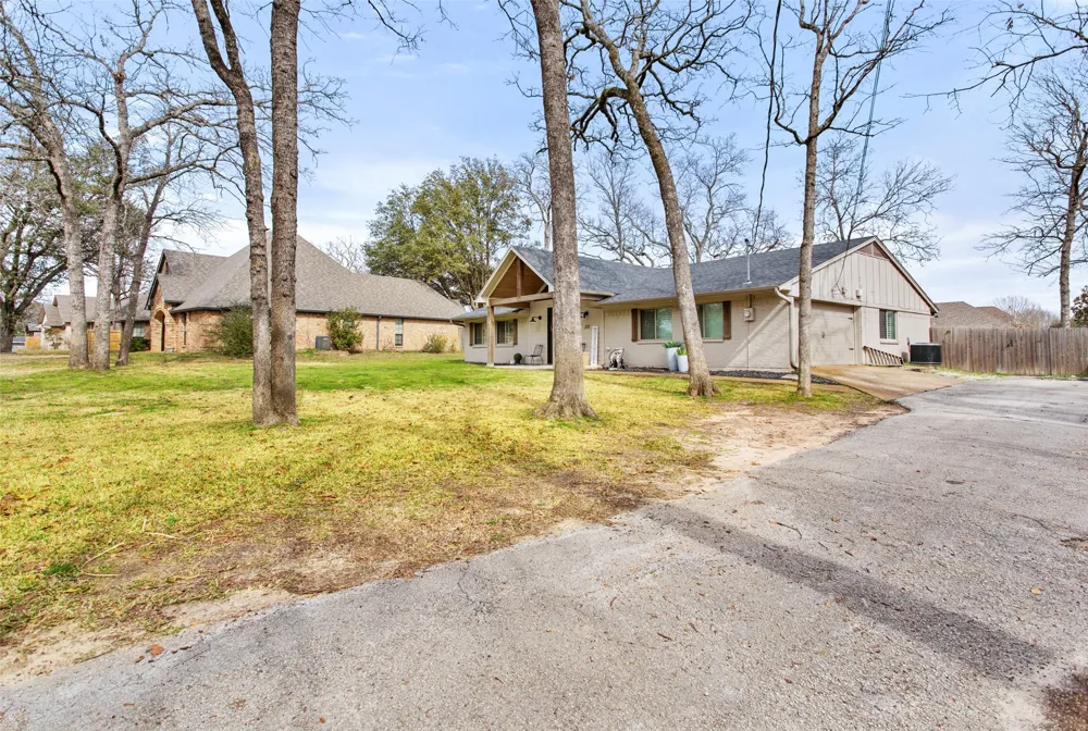 237 Hideaway Lane E Hideaway, TX 75771