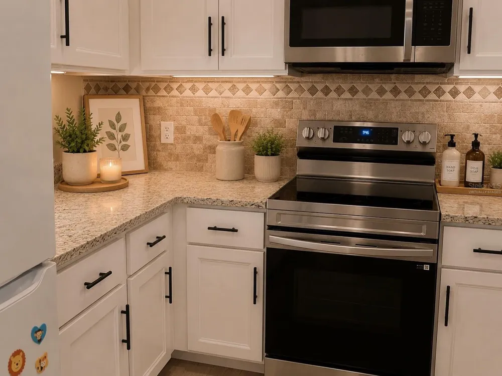 2763 WOODGATE LANE #211 Sarasota, FL 34231
