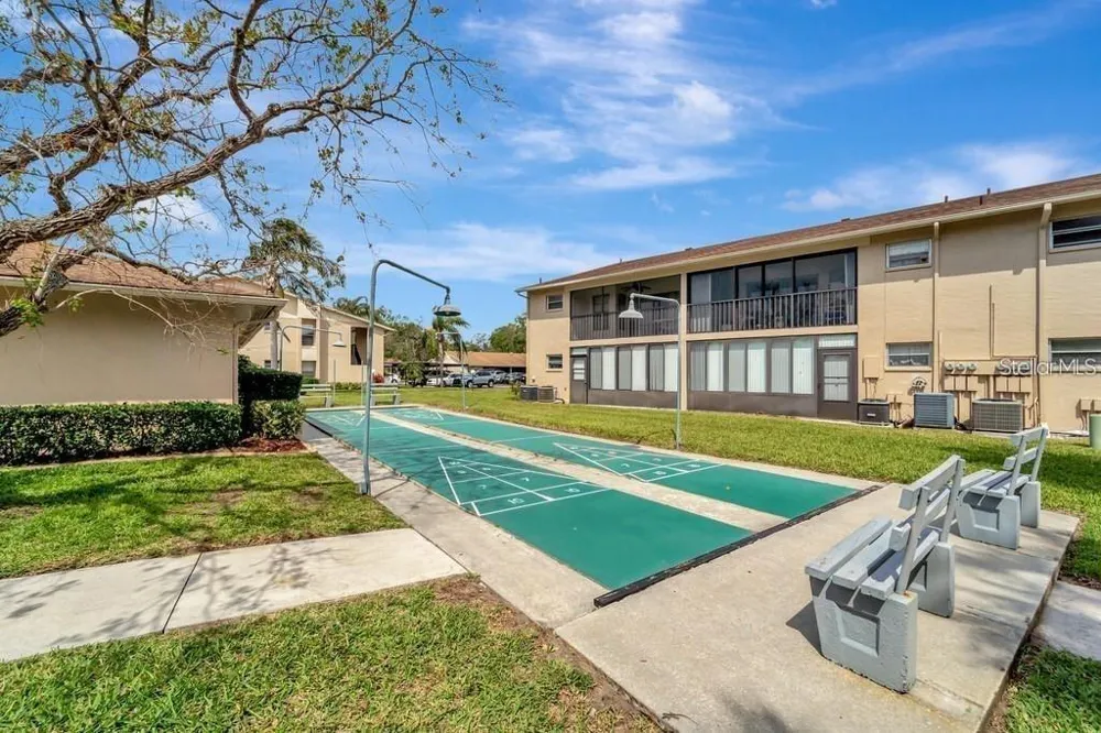 2763 WOODGATE LANE #211 Sarasota, FL 34231