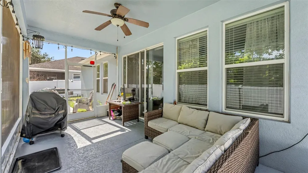 1358 WINDWARD OAKS LOOP Auburndale, FL 33823