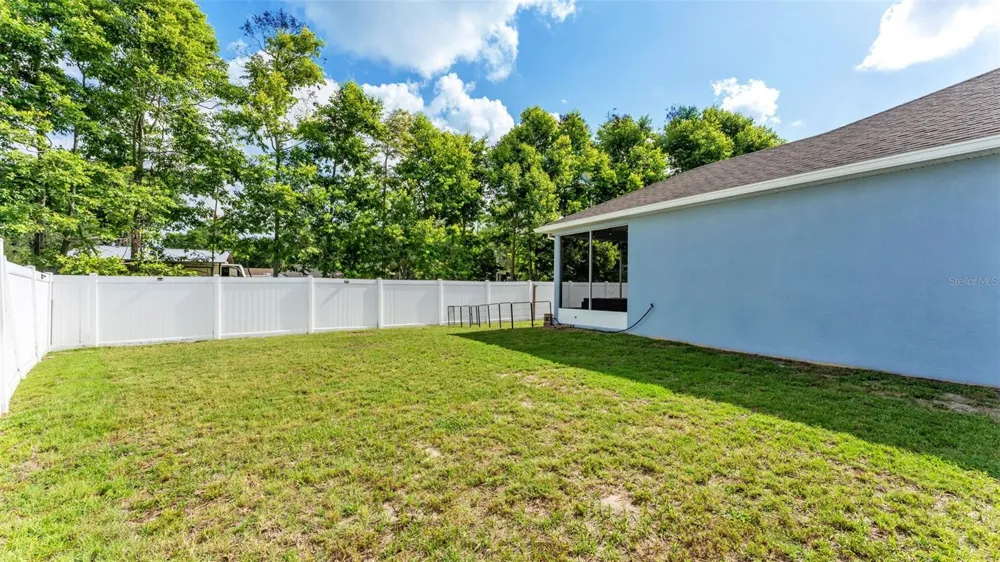 1358 WINDWARD OAKS LOOP Auburndale, FL 33823