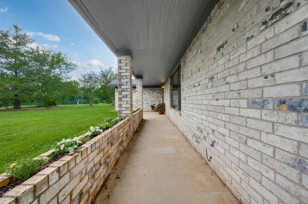 1535 US Highway 67 E Mount Vernon, TX 75457